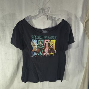 Demon Slayer Women's Size Medium SS T-shirt With Cropped Scoop Neck